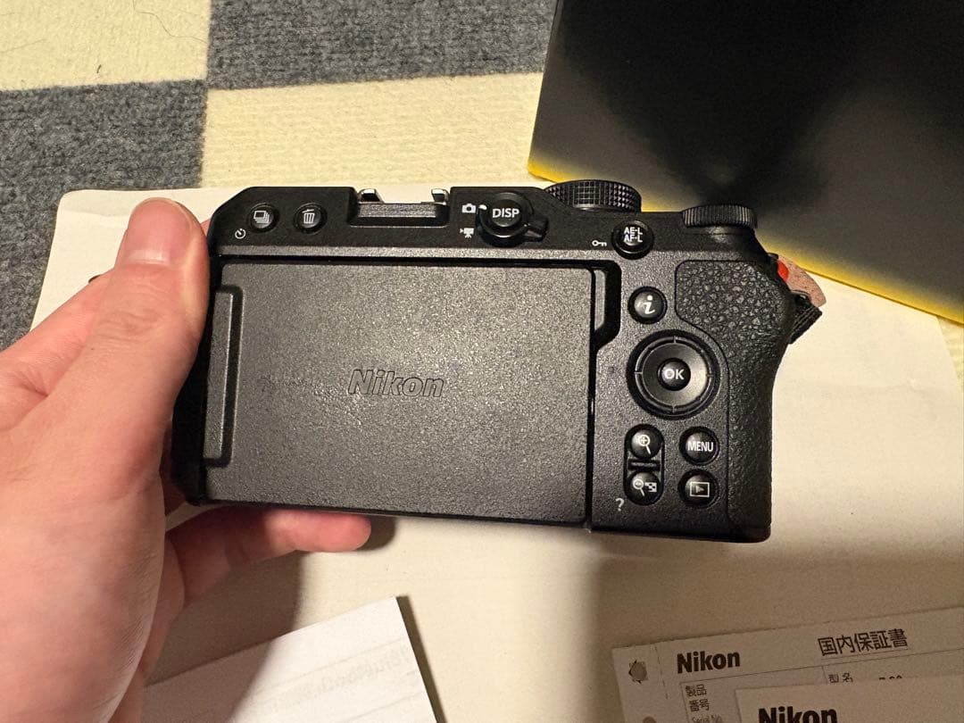 ri  Nikon Z 30 ミラーレスカメラ+dx16-50