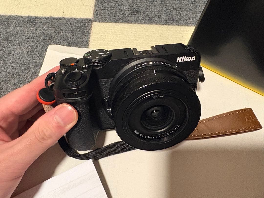 ri  Nikon Z 30 ミラーレスカメラ+dx16-50