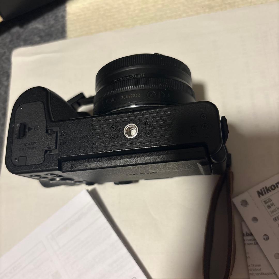 ri  Nikon Z 30 ミラーレスカメラ+dx16-50