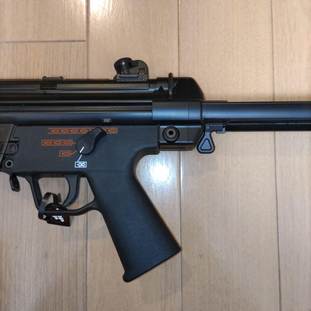 １月29日まで美品　東京マルイ次世代電動ガン　MP5A5