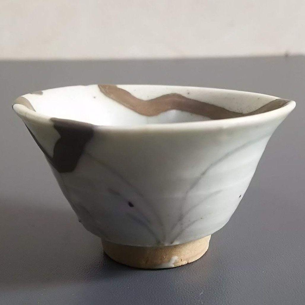 初期伊万里　草文盃　ぐい呑　酒器　古伊万里