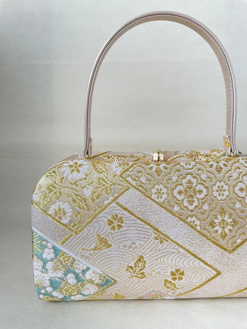 美品　和装用バッグと草履のセット　着物