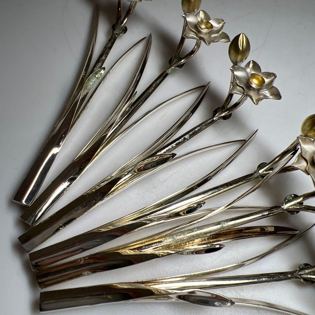 尚美堂　極上品銀製細工花文箸置　ケース付35g/7.5㎝　東Y7-1030☆1F