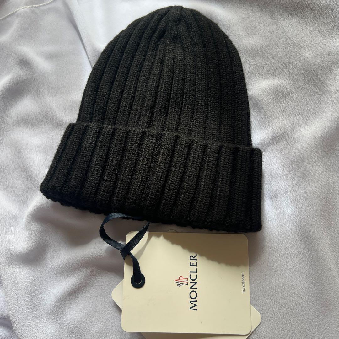 モンクレール　ニット帽　ビーニー　黒　新品