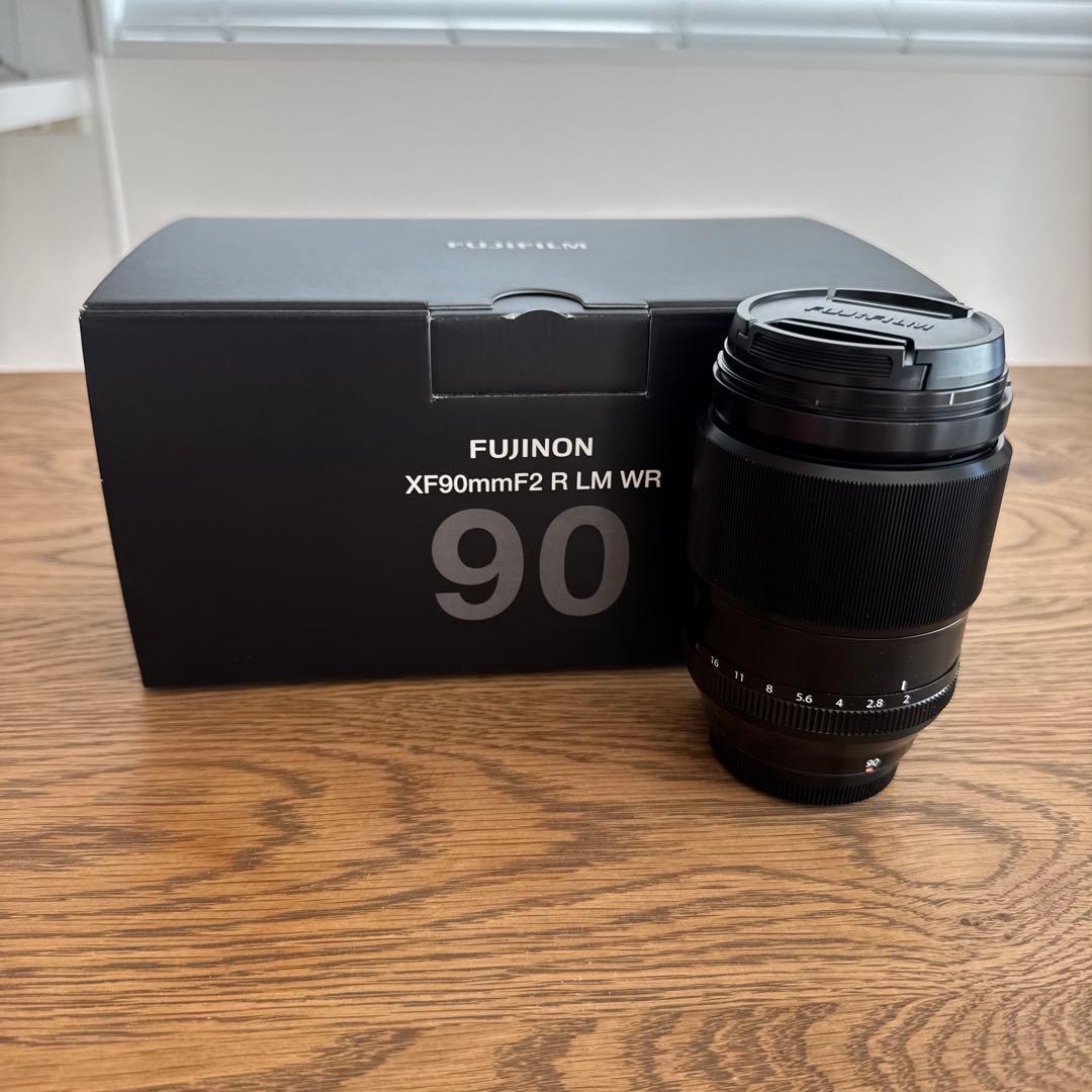 Fujifilm XF 90mm F2 R LM WR レンズ