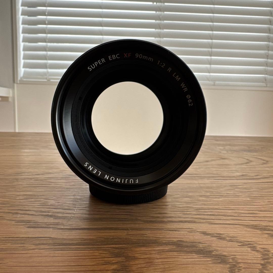 Fujifilm XF 90mm F2 R LM WR レンズ