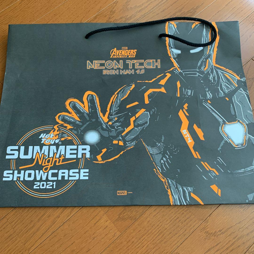 最終値下げ　ホットトイズ　アイアンマン　ネオン　格納庫セット　フィギュア　1/6