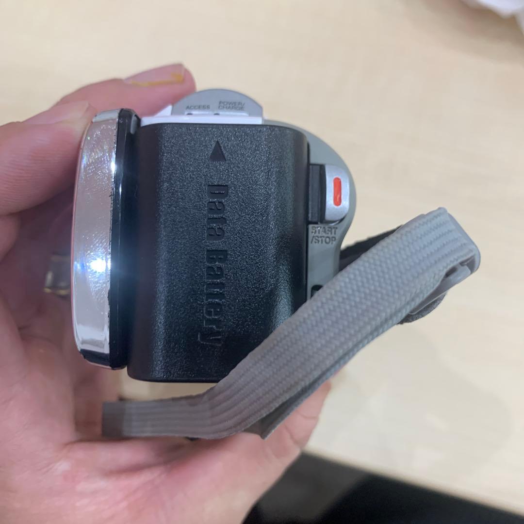 JVC AVCHD FULL HD ビデオカメラ