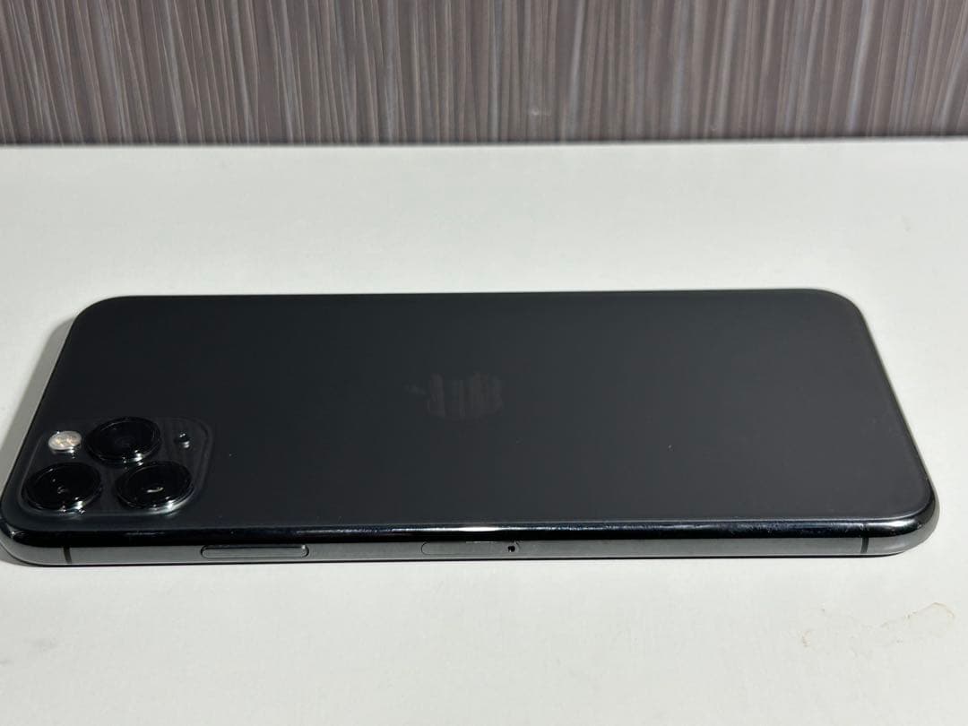 Apple iPhone 11 Pro max 64GBスペースグレー