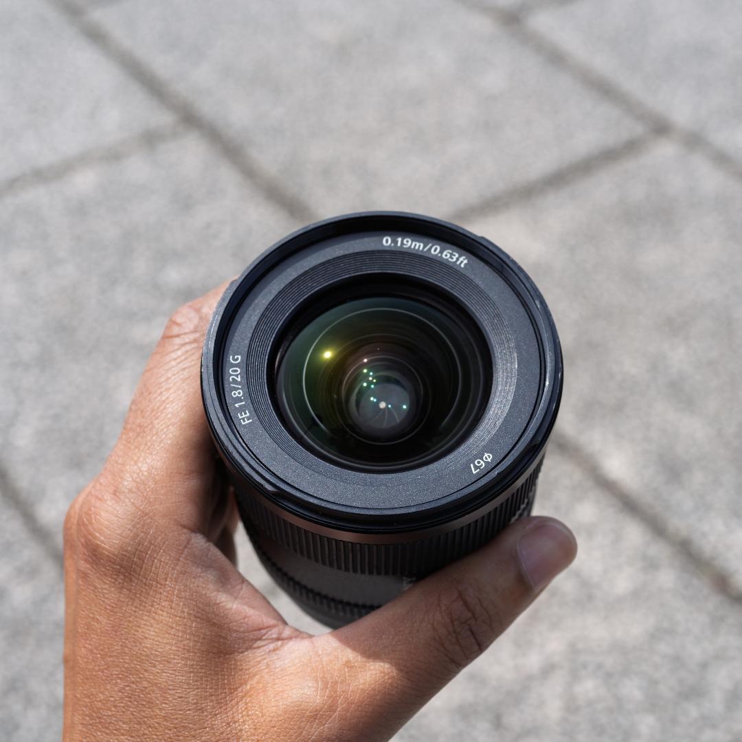 1*i様 [美品] SONY FE 20mm F1.8 G SEL20F18G