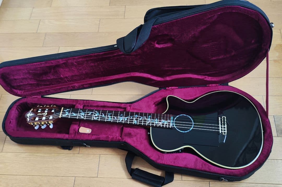 Crafter アコースティックギター ブラック セミハードケース付き