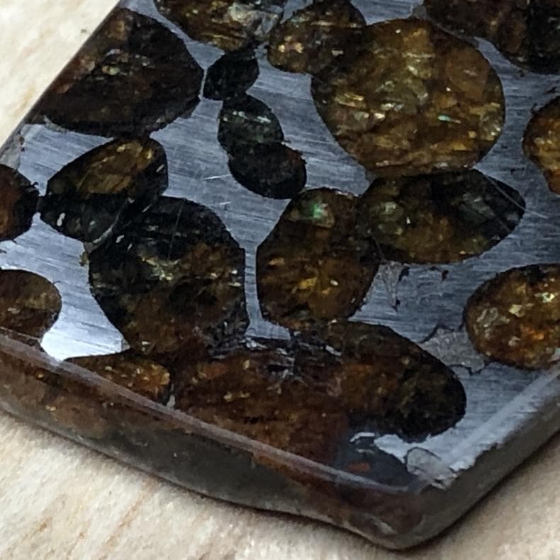 ｎ*＊様 隕石 アルタイ隕石　原皮付き　石鉄隕石　パラサイト隕石　２点　重さ52