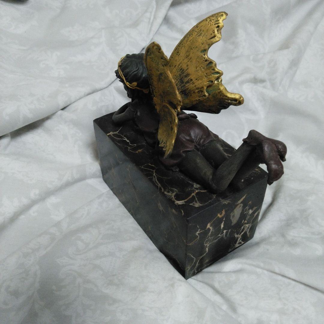 中古　ほおづえ　妖精　天使　少女像 金色の羽　大理石風の台