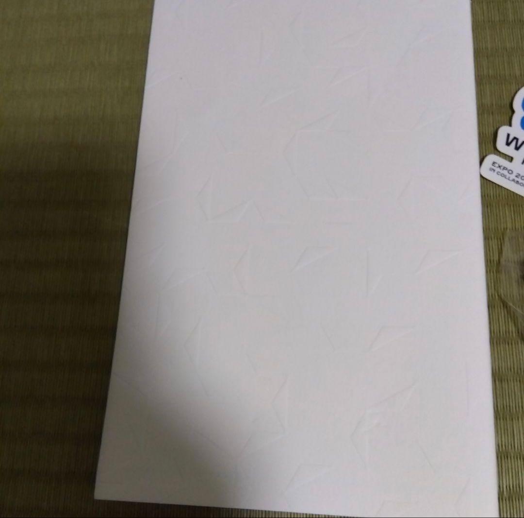 万博　ウィメンズ　パピリオン　配布品ノベルティCartier ピンバッジ