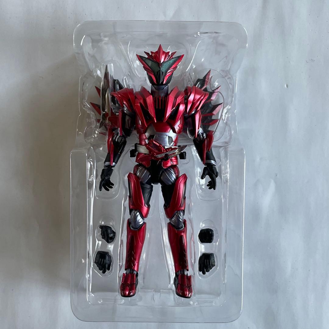 S.H.Figuarts 仮面ライダーバルキリー　仮面ライダー迅　滅