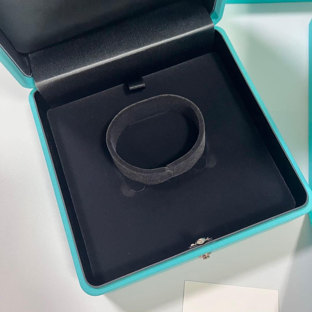 美品　ティファニー　バングルケース　空箱　現行品