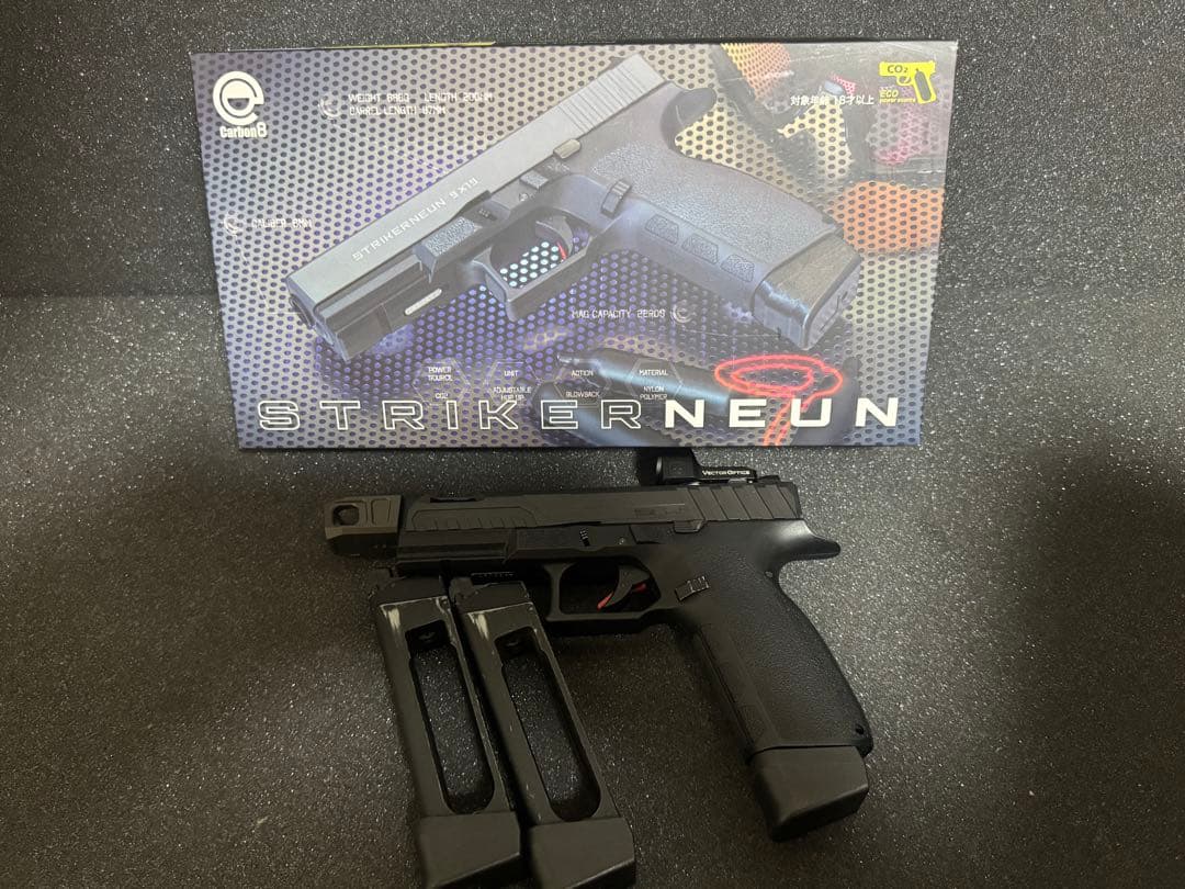 【お正月セール1/4まで】Carbon8 STRIKER NEUN9