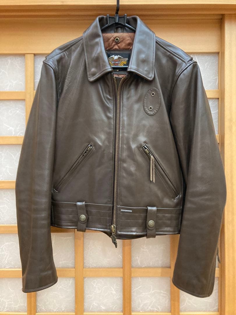 ハーレーダビッドソン　ホースハイド　シングルライダース　トラッカー　ファー付き