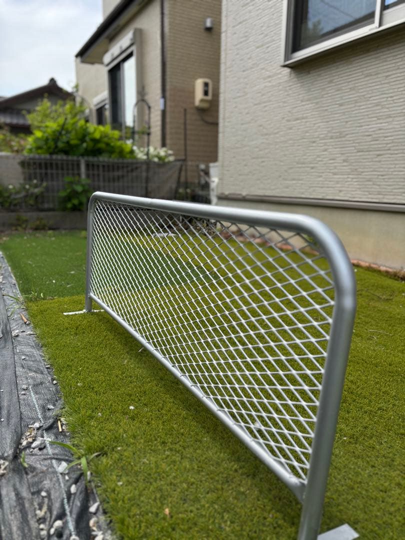 とも アメリカンフェンス風　バリケード700×300シルバー