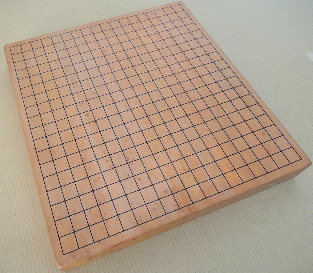 囲碁盤(天然木・漆線引) 3枚継 碁石付き