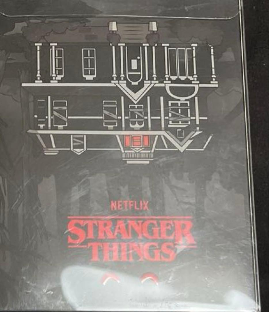 Youtooz フィギュア　stranger things 未開封　スティーブ
