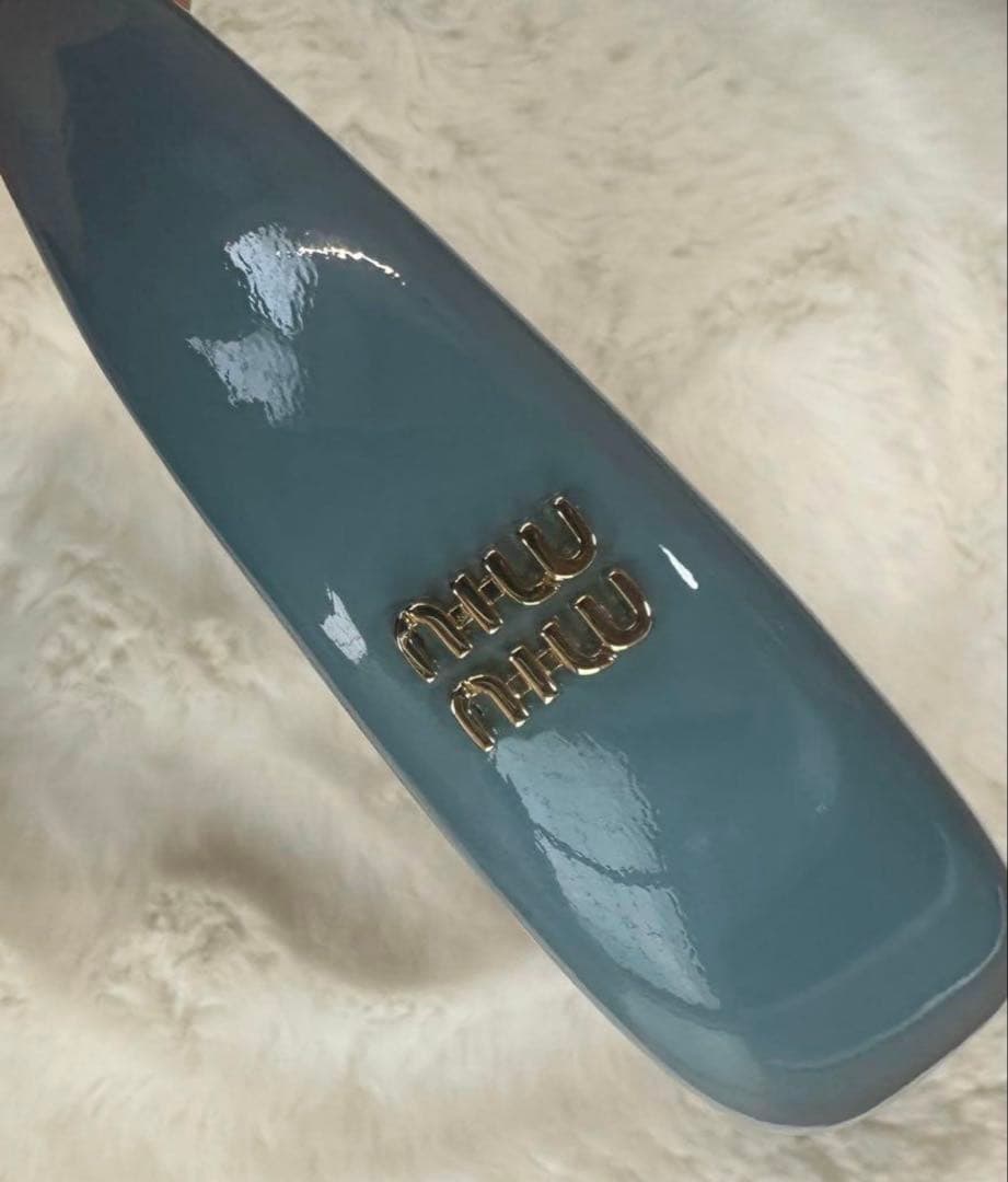 S*i様 ⚠️いいね増えたら値上げしていきます⚠️ 【正規品】 MIUMIU カ