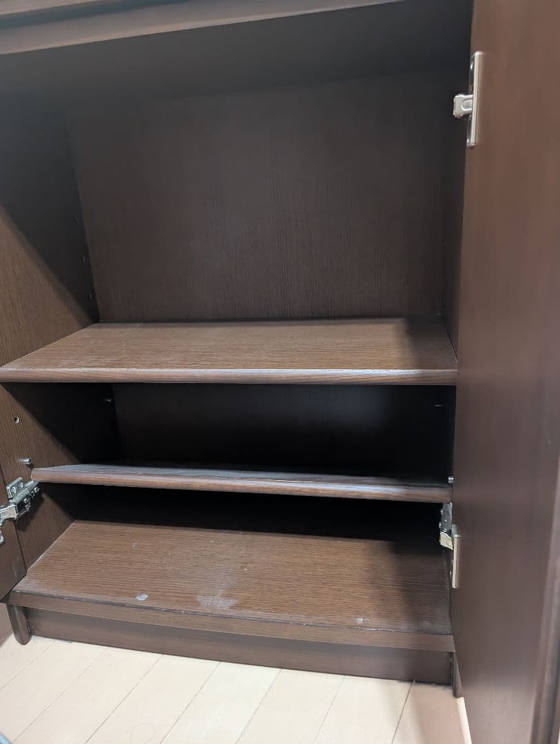 [大塚家具購入] TAKEDOMI 武富家具 棚 サイドボード 電源付（送料込）