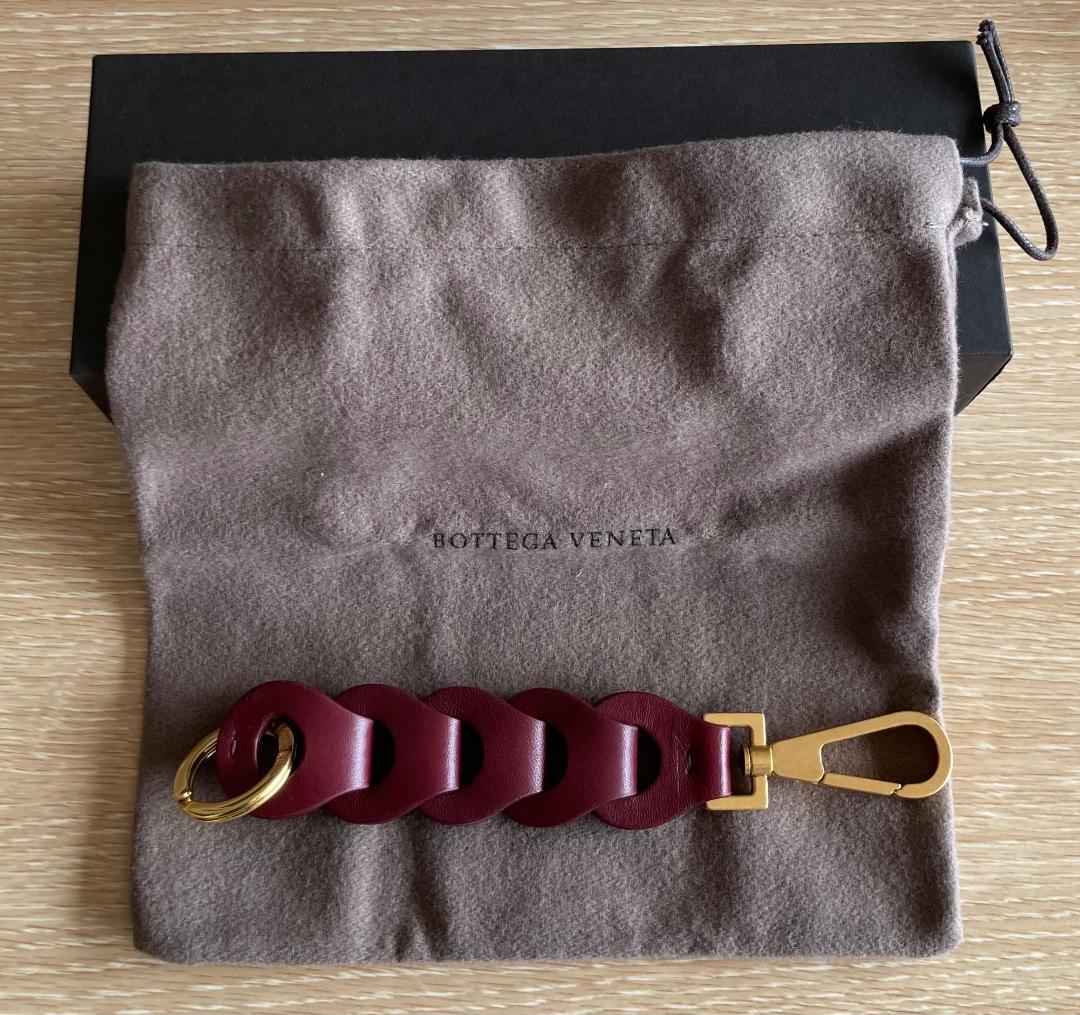 ボッテガヴェネタ レザー ストラップ