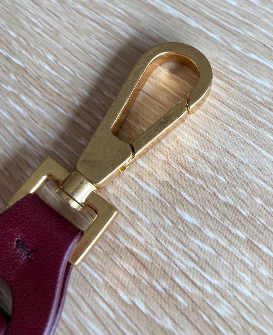 ボッテガヴェネタ レザー ストラップ