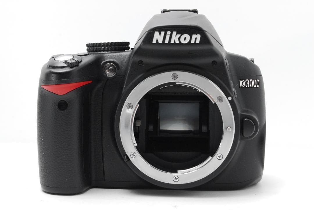 【美品】Nikon D3000　スマホ転送　手振れ補正　安心のレンズフード付