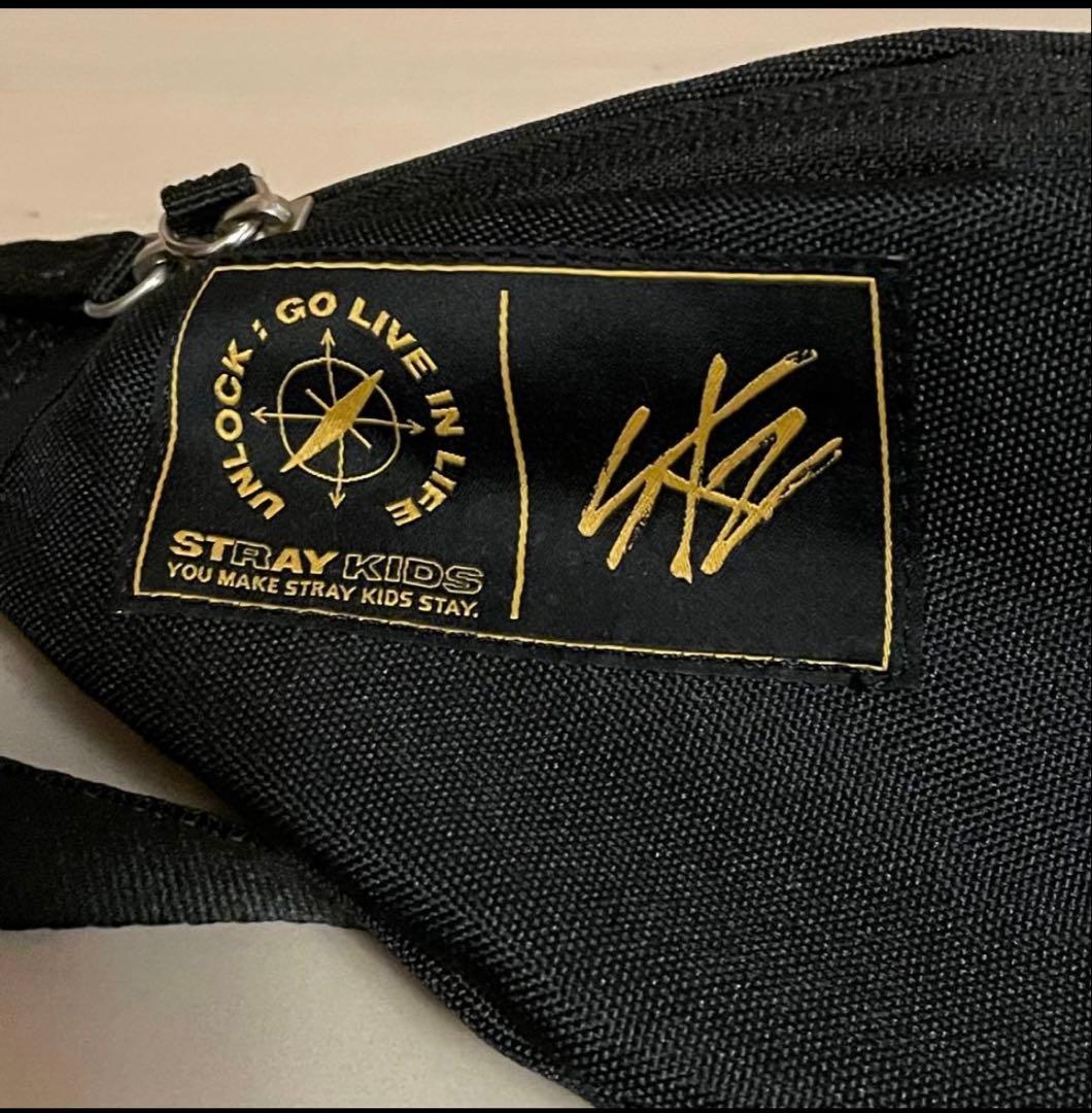 Stray Kids スキズunlock ボディバック