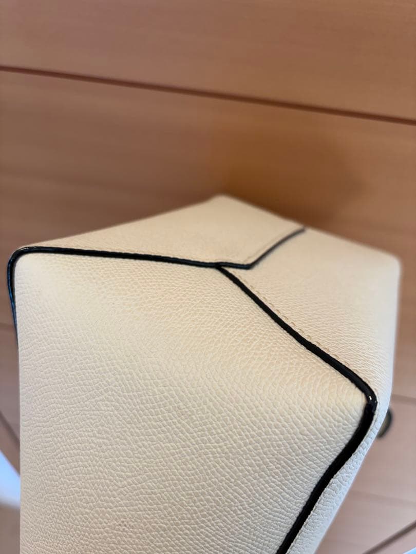 valextra 美品　バケットバッグ マイクロ ショルダー　ヴァレクストラ