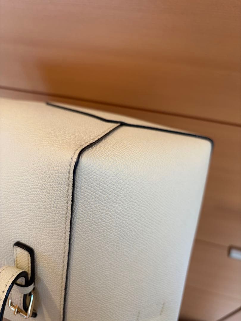 valextra 美品　バケットバッグ マイクロ ショルダー　ヴァレクストラ