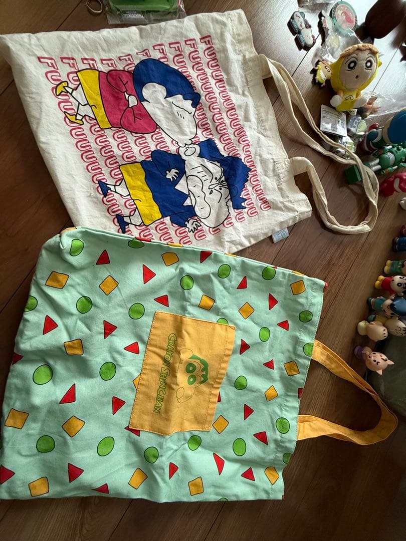 クレヨンしんちゃん フィギュアと雑貨セット　まとめ売り