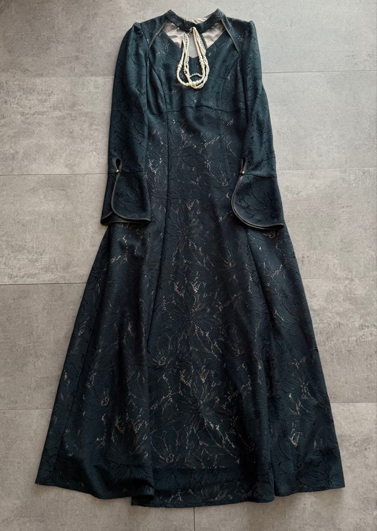 最終値下げ★kana レースバックオープンティアドロップドレス M オケージョン