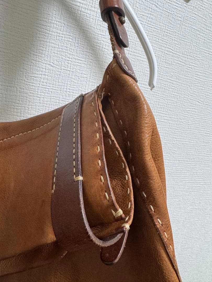 エンリーべグリンショルダーバック