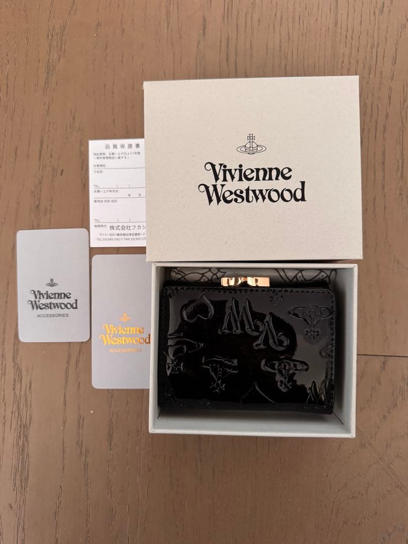 Vivienne Westwood ブラック三つ折り財布 X15