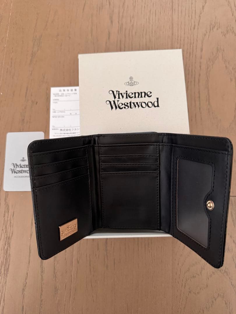 Vivienne Westwood ブラック三つ折り財布 X15