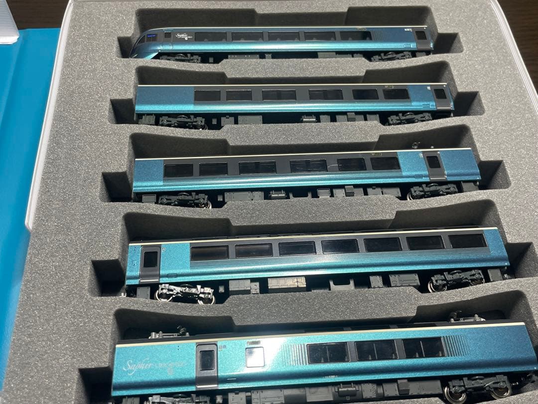 KATO E261系　サフィール踊り子　8両セット　Nゲージ