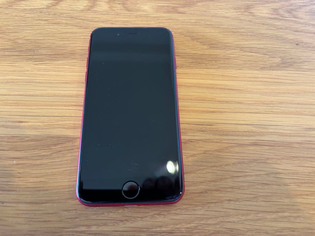Apple iPhone SE (第3世代) PRODUCT(RED) 本体