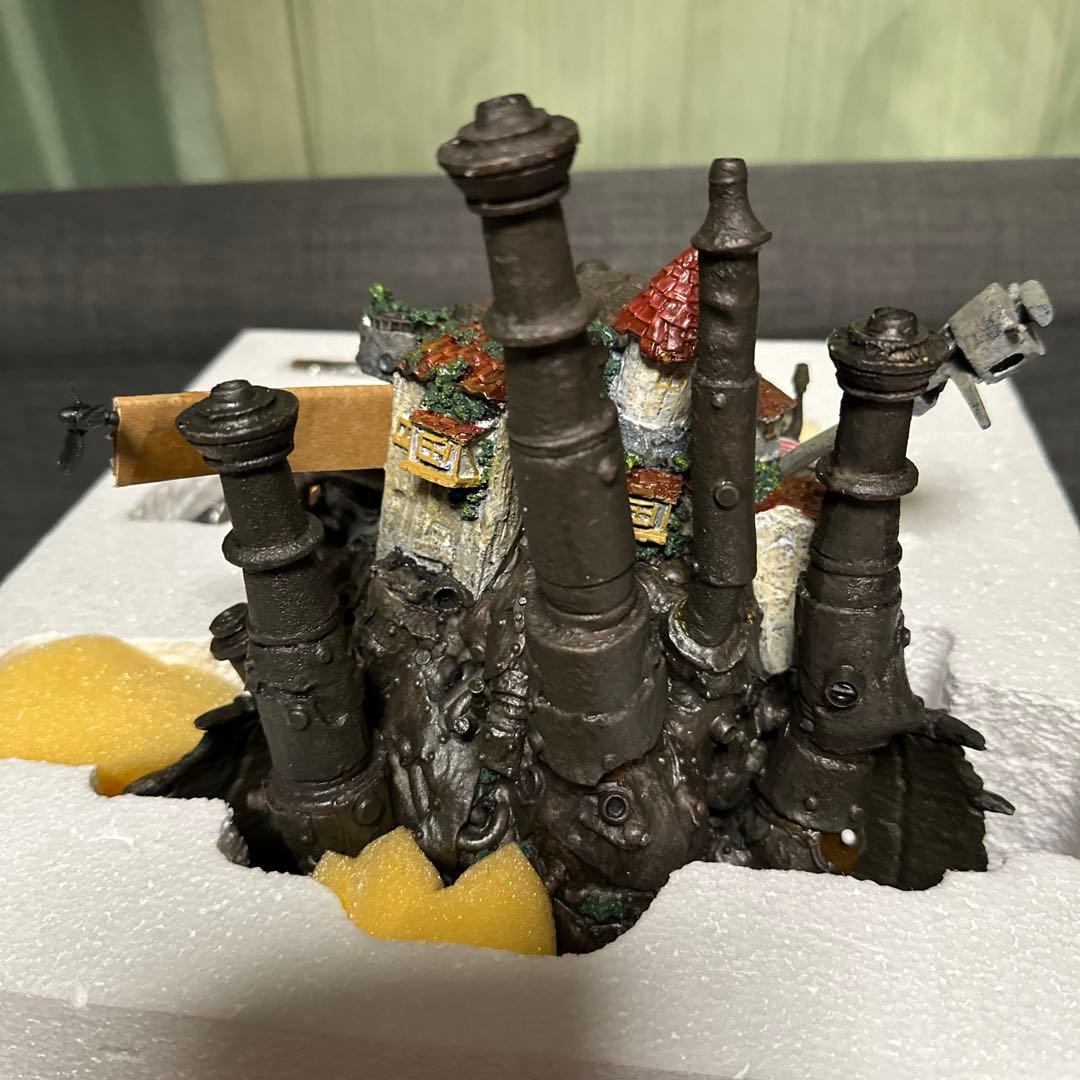 ハウルの動く城　ジオラマ　フィギュア　スタジオジブリ