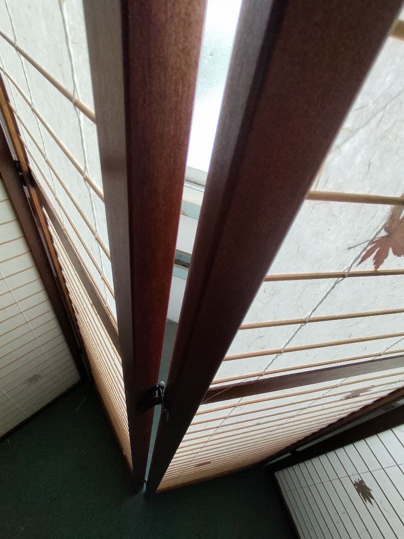 ayaka　紅葉模様の和紙パーテーション