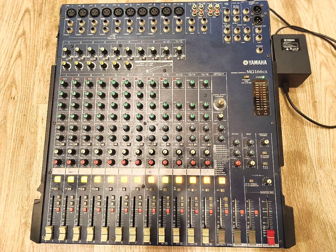 【Yamaha】 MG166CX / アナログミキサー