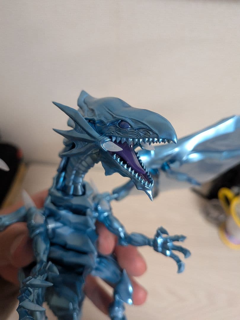 ブルーアイズホワイトドラゴン プラモデル
