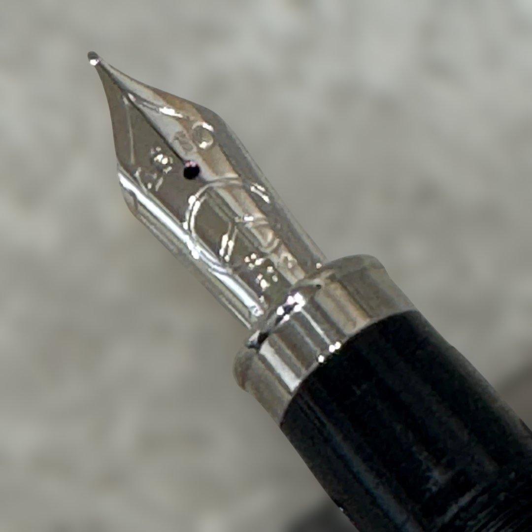 モンブラン ジョン・レノン スペシャルエディション ドネーションペン 万年筆