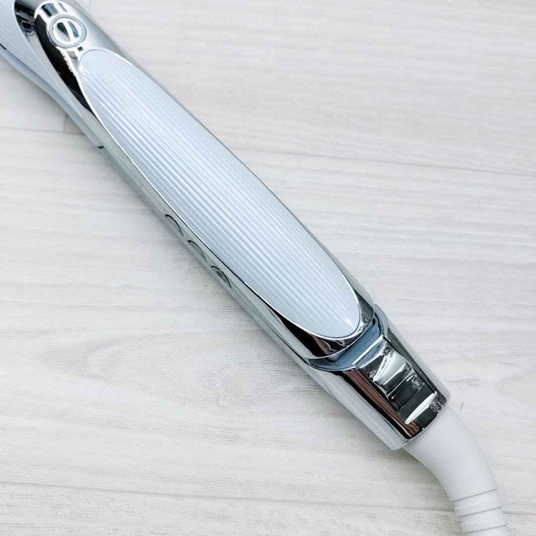 ほぼ未使用☺️最新モデル Refa リファ ビューテック ストレート プロ