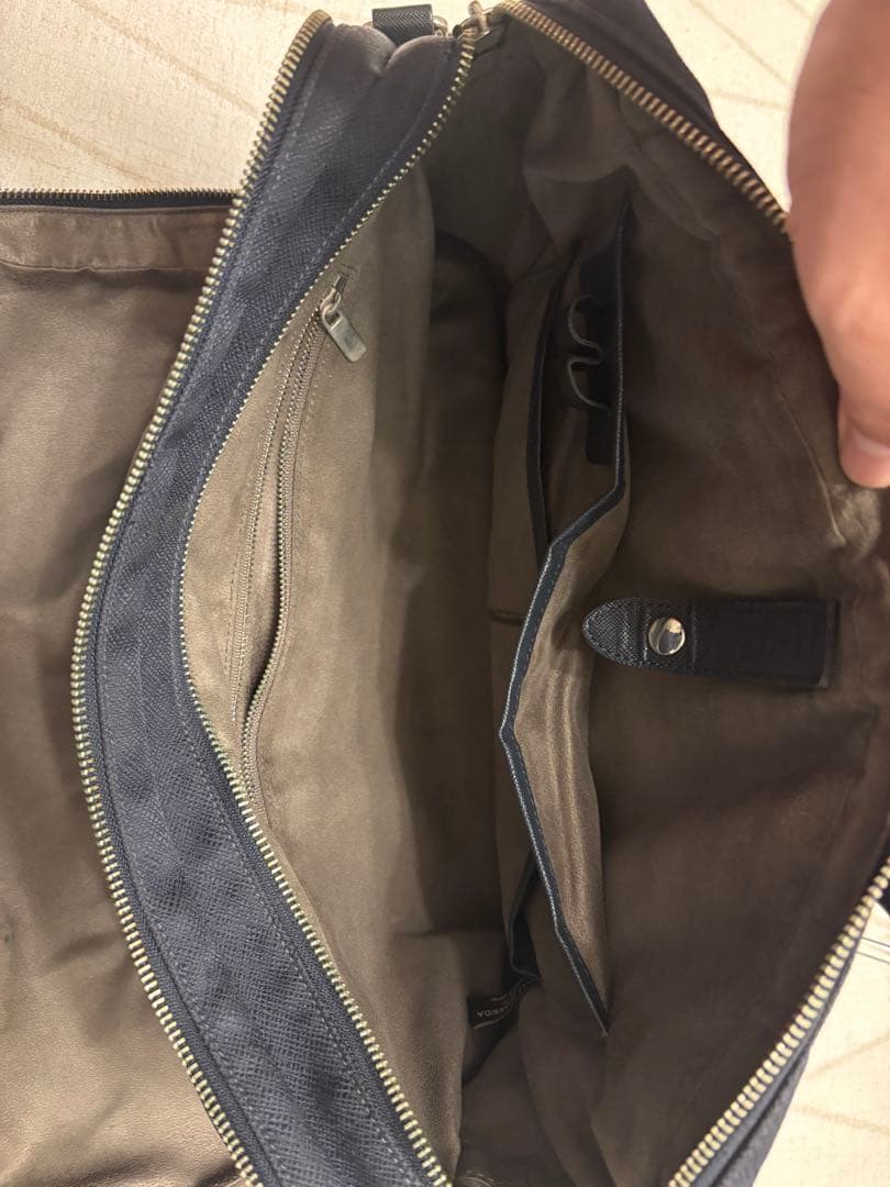【定価60,000円程度】ネイビーペッレモルビダブリーフバッグ2室タイプ