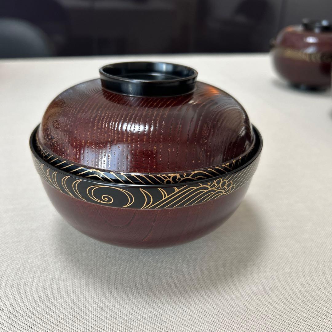 輪島塗　溜煮物椀　波蒔絵