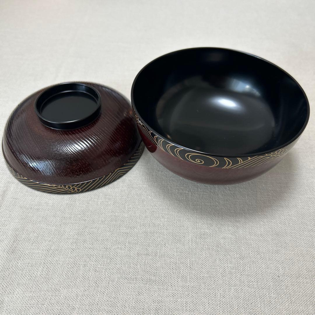 輪島塗　溜煮物椀　波蒔絵