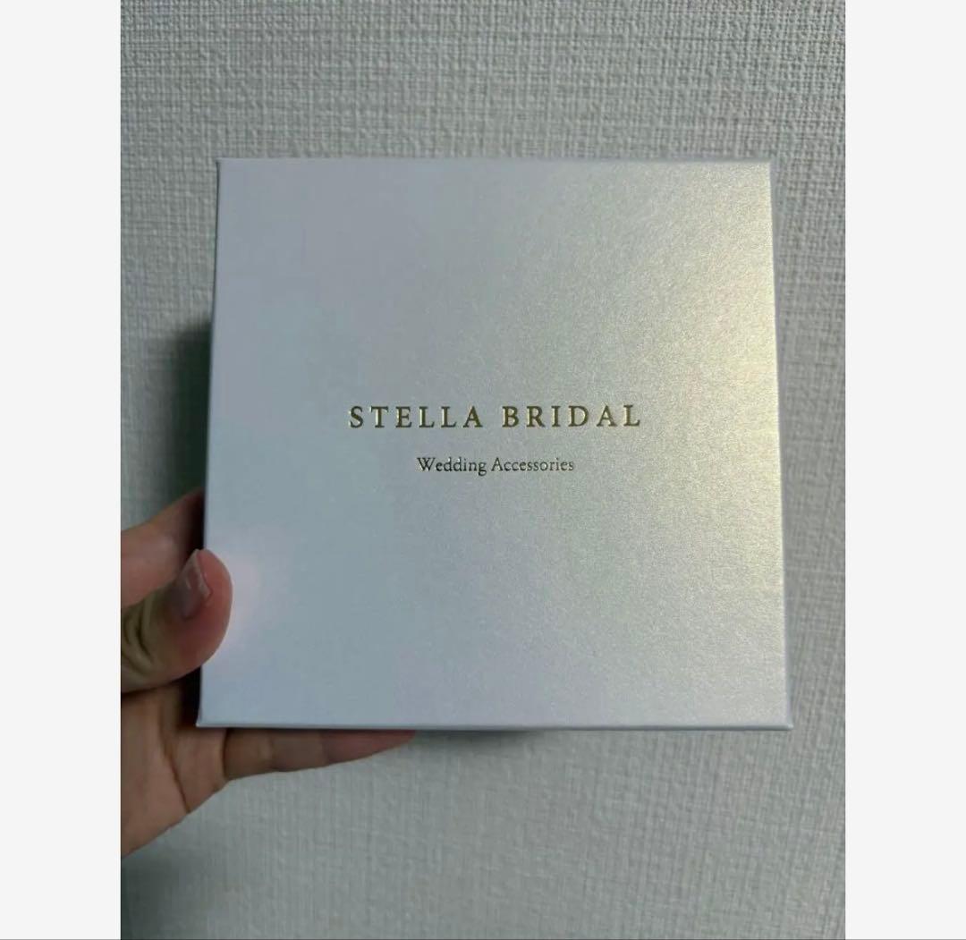 【美品】STELLA BRIDAL ホワイトフラワーと淡水パールのヘッドドレス